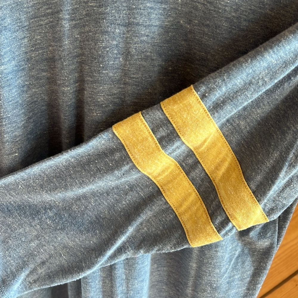 Lularoe Randy top - Picture 3 of 3